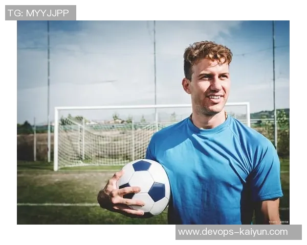 足球网红崛起背后的故事与影响力分析，如何改变了球迷文化与市场格局